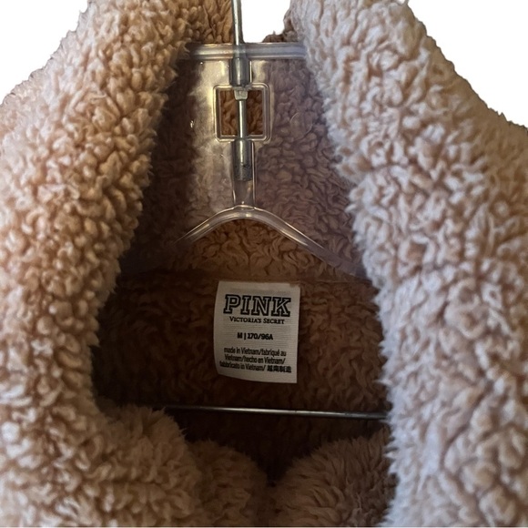 COPY - Victoria’s Secret Pink Oversized held zip mock neckline kangaroo pocket - Picture 4 of 5